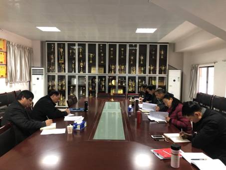 民主生活会1.jpg